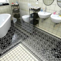 Zementfliesen (CHA024, Serie Chalet + RAN015) verlegt in einem Badezimmer