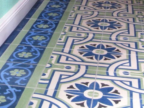 Mediterrane Fliesen gibt es bei Casa:1 Zementfliesen