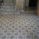 Casa1-Zementfliesen-Fundstuecke-aus-aller-Welt-Toulon(3).png