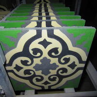 Zementfliesen (CST004, Serie Castillo) trocknen in der Manufaktur